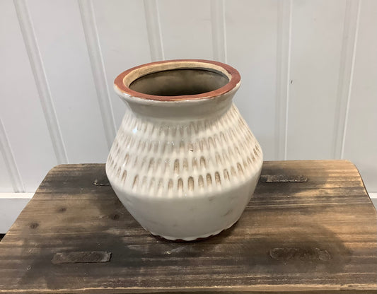 RAZ6601 Pot / Distressed  Clay / Large