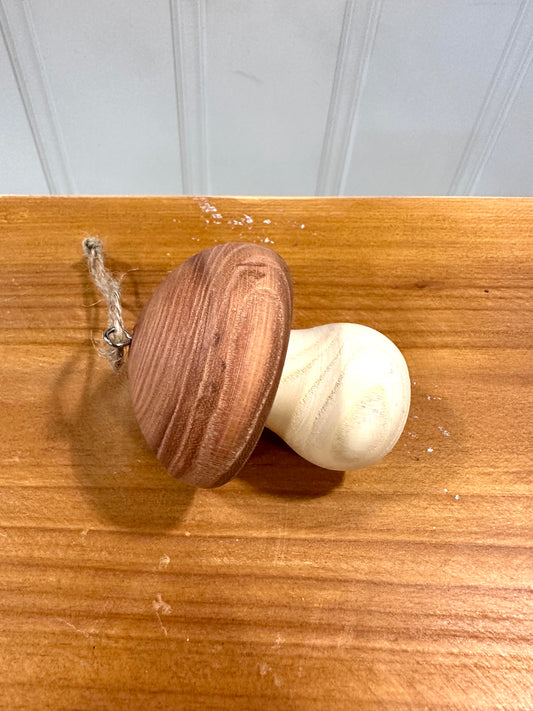 Ornament / Wooden Mushrooms