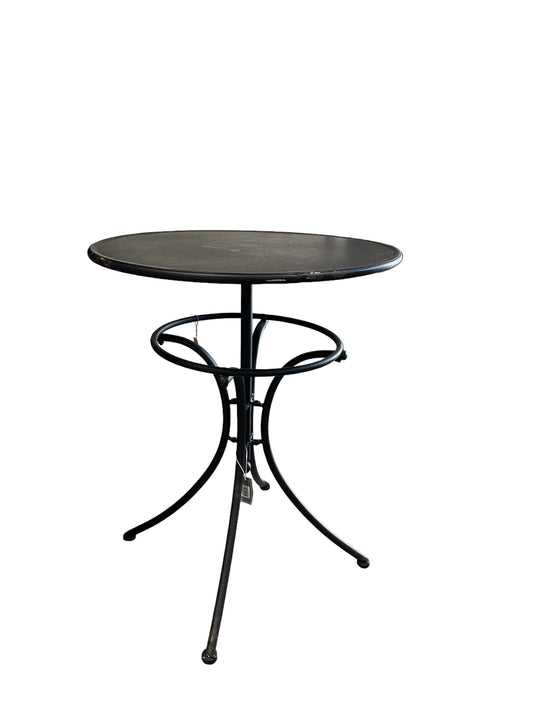 DH221 Outdoor Table / black metal